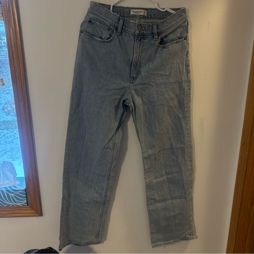 Abercrombie and Fitch 90s relaxed high-rise jeans